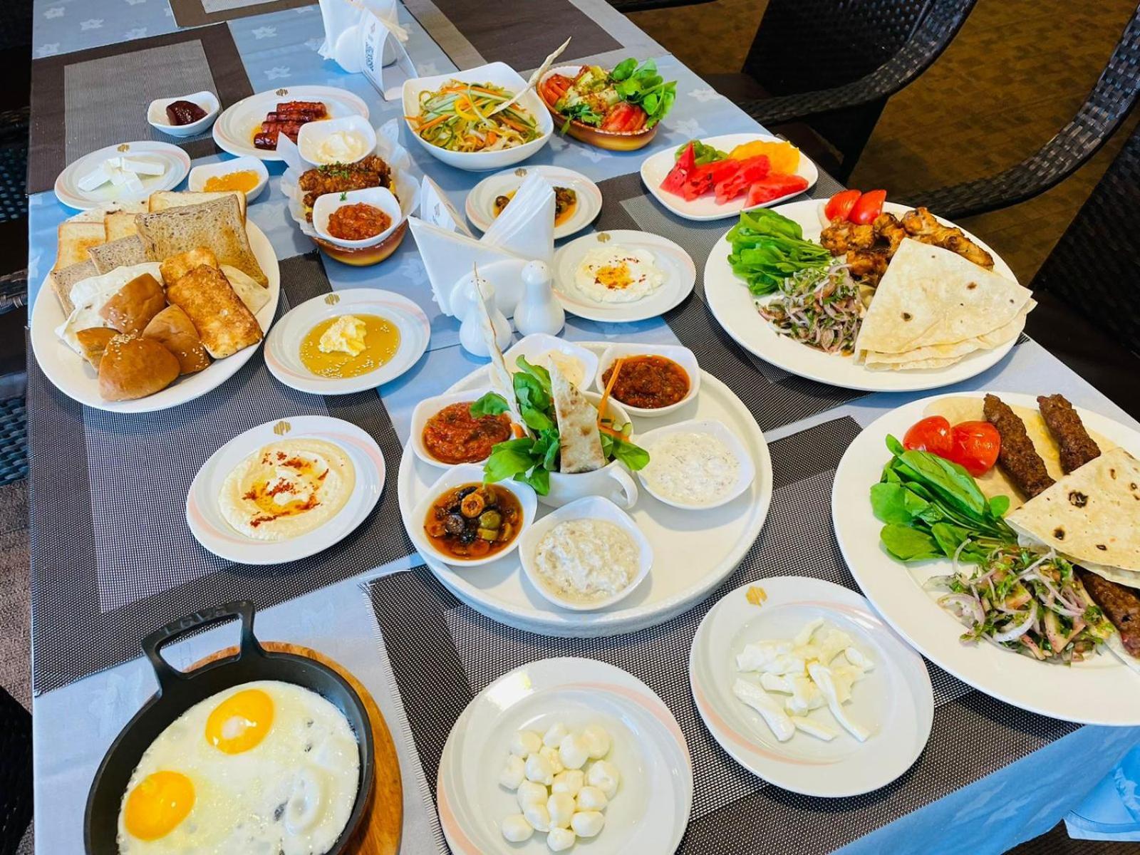 Hamdan Plaza Hotel Salalah, An Htg Hotel Ngoại thất bức ảnh